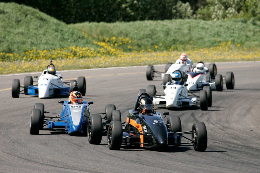 Formel Ford-klassen er blevet fremtidssikret gennem en fastfrysning af dele af det tekniske reglement.
(Foto: Henning Smed)